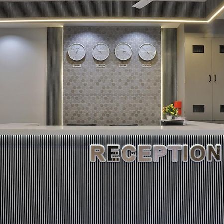Hotel Legacy Ahmedabad Ngoại thất bức ảnh