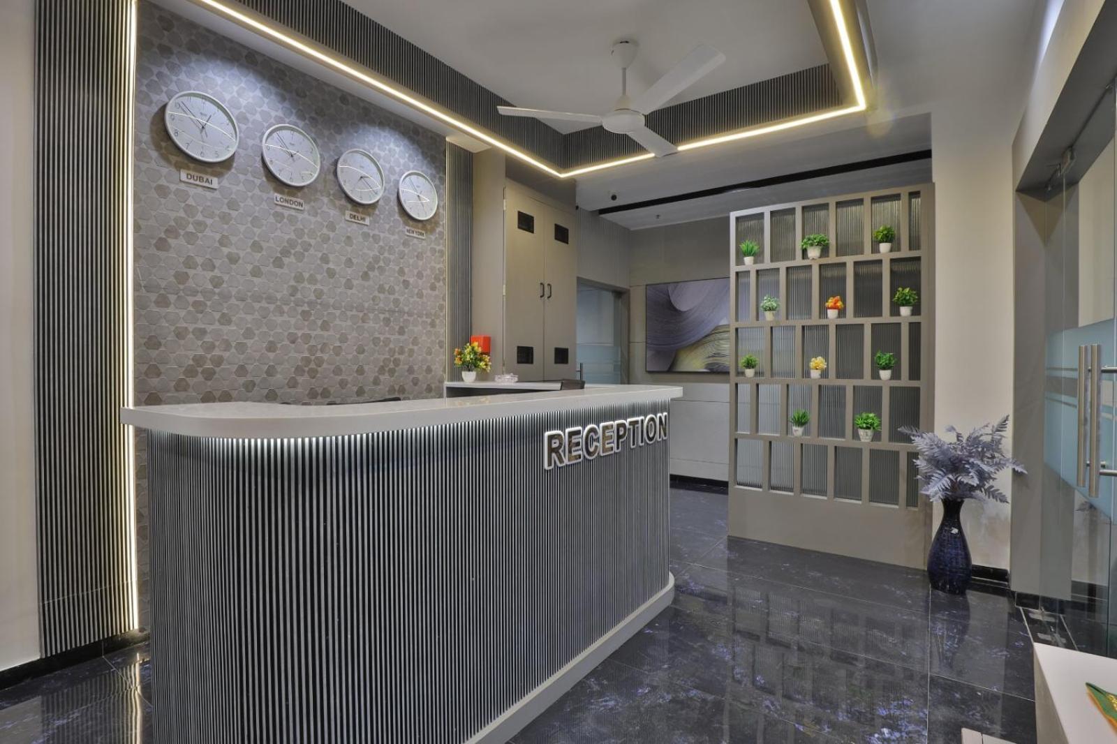 Hotel Legacy Ahmedabad Ngoại thất bức ảnh