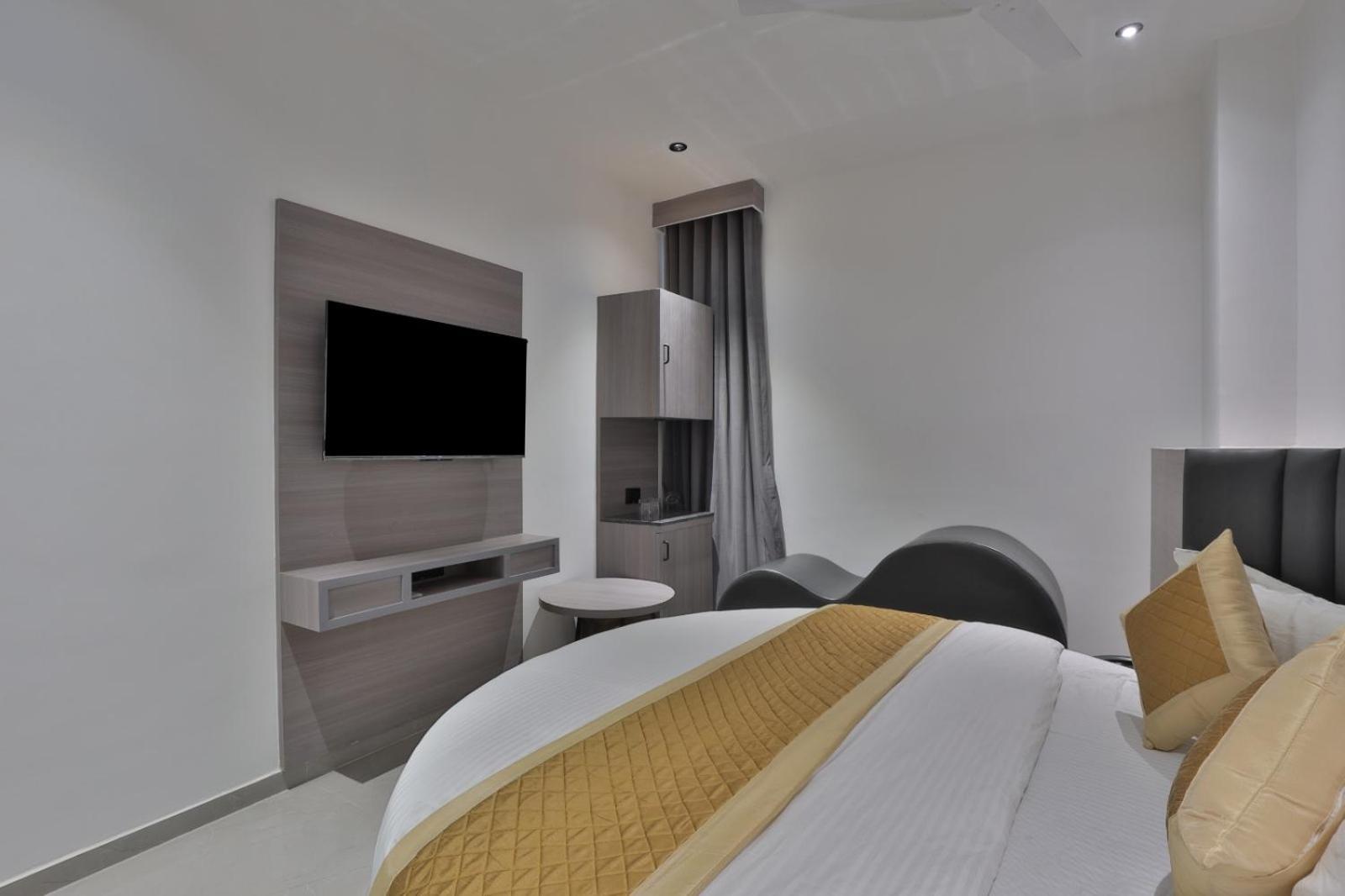 Hotel Legacy Ahmedabad Ngoại thất bức ảnh